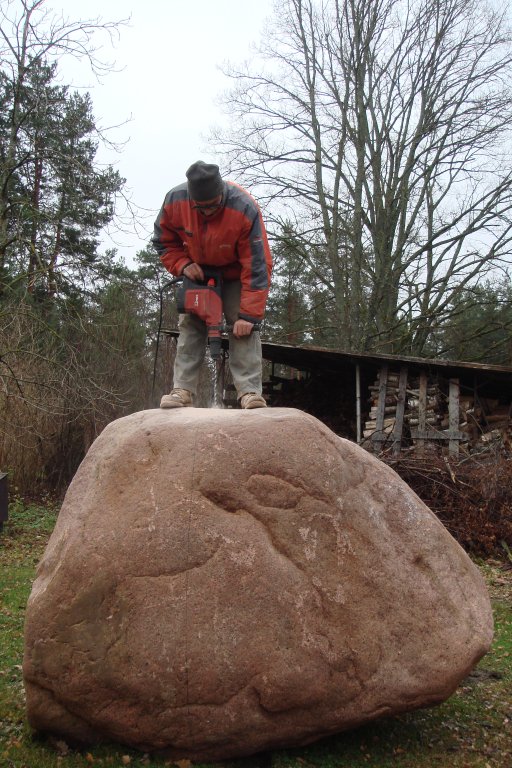 Ronalds Jaunzems Artist Tēlnieks