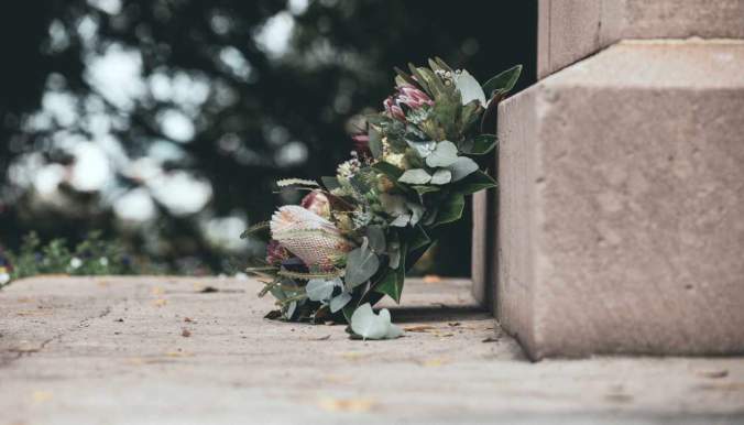 Apbedīšanas pakalpojumi Latvijā