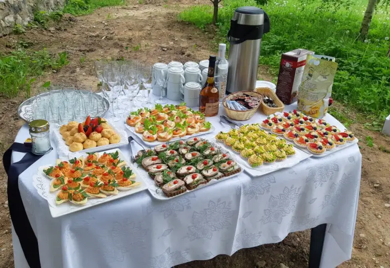 Radām īpašas uzkodu plates