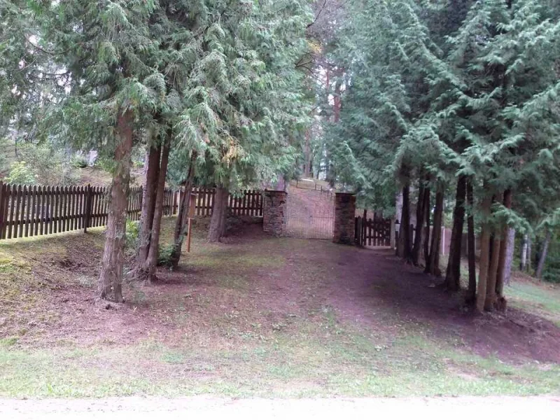 Elernes katoļu kapsēta 