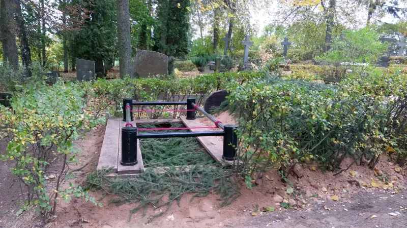 LIFTS ZĀRKA IELAIŠANAI