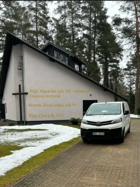 Funeral Bureau Angel Debesīs