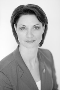 Vidzemes apgabaltiesas zvērināts notārs Iluta Sauliete