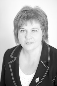 Rīgas apgabaltiesas zvērināts notārs Anita Elksne