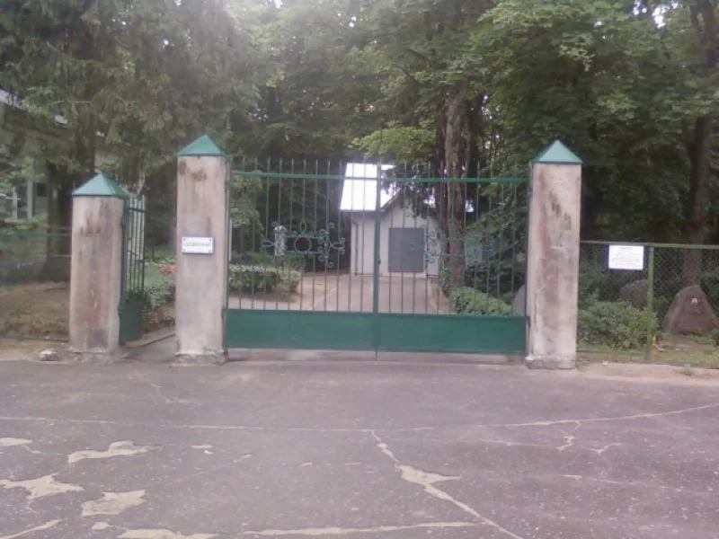 Lāčupes kapsēta Lāčupes kapsēta - Kapsēta Kleistu mežā