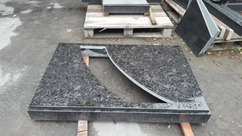 Granīta slēgtā apmale