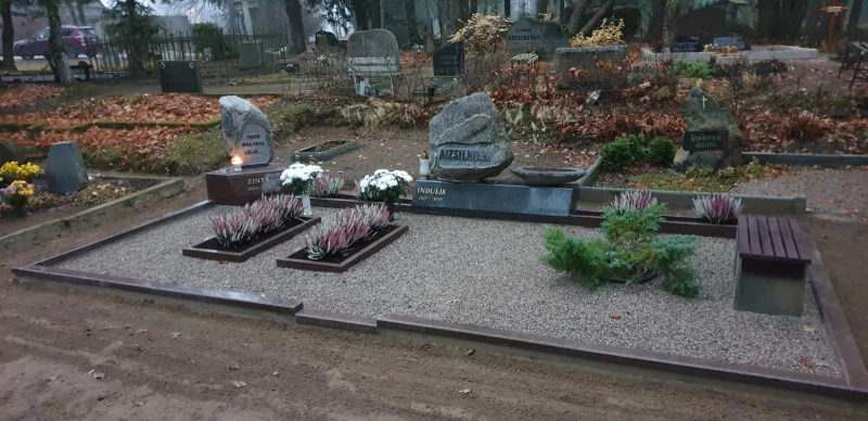 Kapa vietas labiekārtošana, granīta sētiņa, granīta apmales