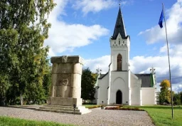 Jaunpiebalgas Svētā Toma evaņģēliski luteriskā baznīca