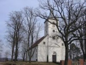 Lazdonas evaņģēliski luteriskā baznīca