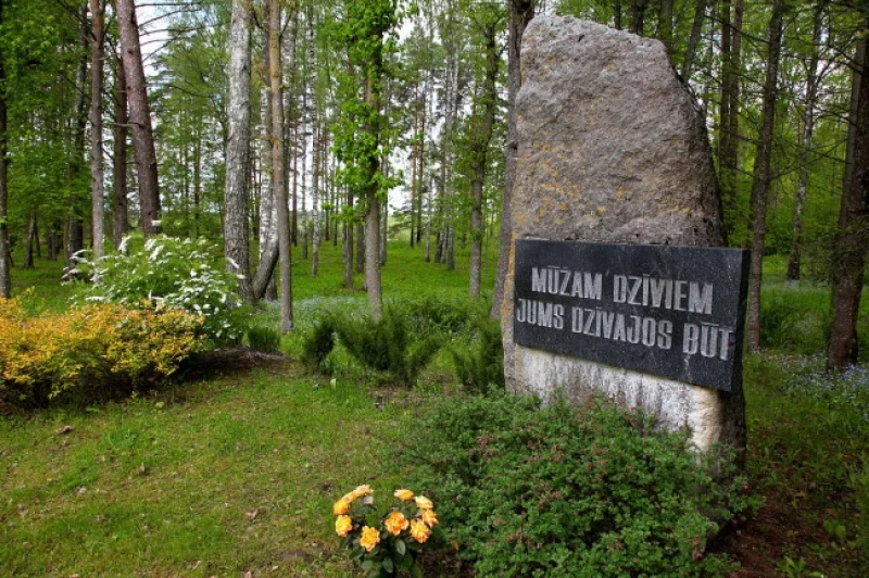 Krievciema brāļu kapi 