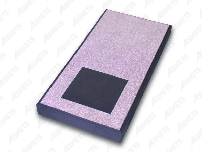 Kapu apmale vienvietīga, slēgta (ar plāksni)