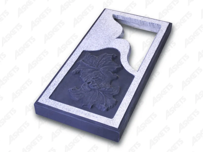 Kapu apmale vienvietīga, slēgta, ar izgriezumu un zīmējumu (lilijas)