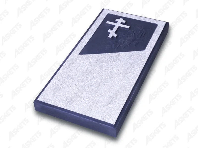 Kapu apmale vienvietīga, slēgta, ar pareizticīgo krustu