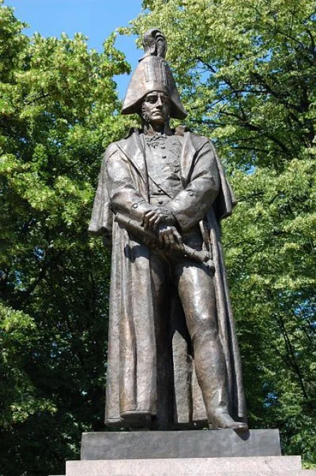 Barklaja de Tolli piemineklis 