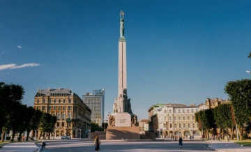 Brīvības piemineklis Logo