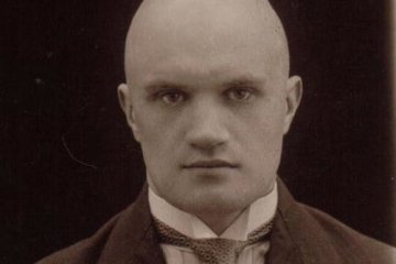 Aleksandra Čaka memoriālais dzīvoklis