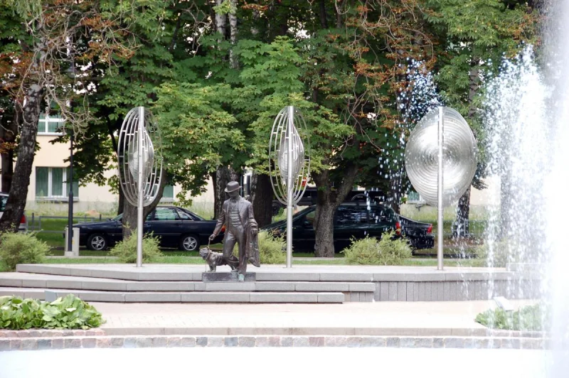 Piemineklis Pāvelam Dubrovinam 