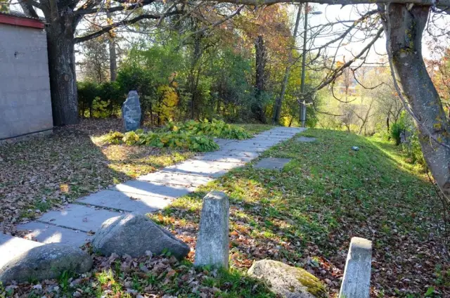 Piemiņas akmens 1941. gadā izsūtītajiem 