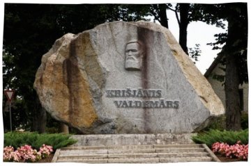 Piemineklis Krišjānim Valdemāram