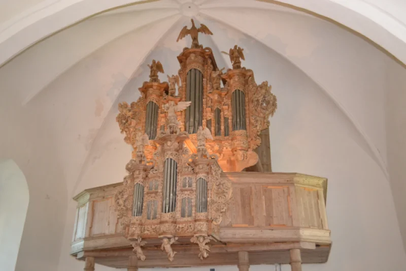 Ugāles luterāņu baznīca 