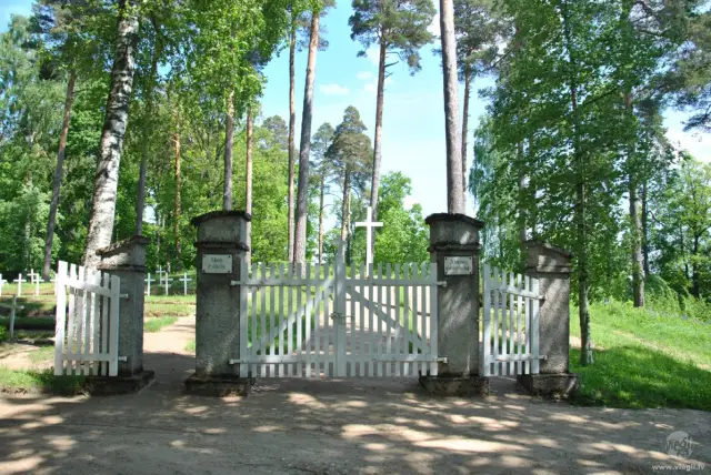 Garnizona kap,Alūksnes 