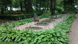 Kaulbriežu kapsēta