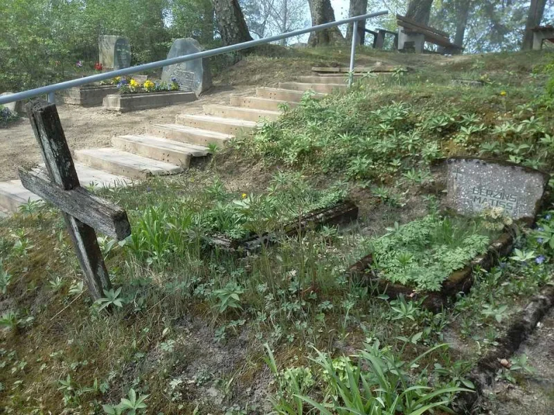 Gailiņkalna kapsēta 