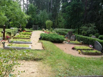 Ratnieku kapsēta Logo