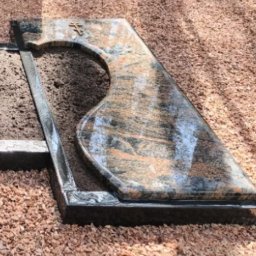 Preview image for  Exclusive granite gravestone with an elegant contour