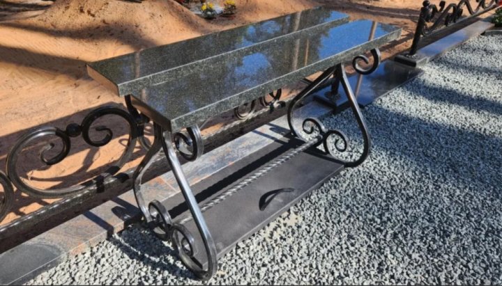 Granite grave bench with wrought metal legs