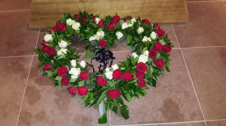 Heart-shaped wreath