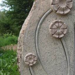 Preview image for  Kapu piemineklis Vārpas un ziedi