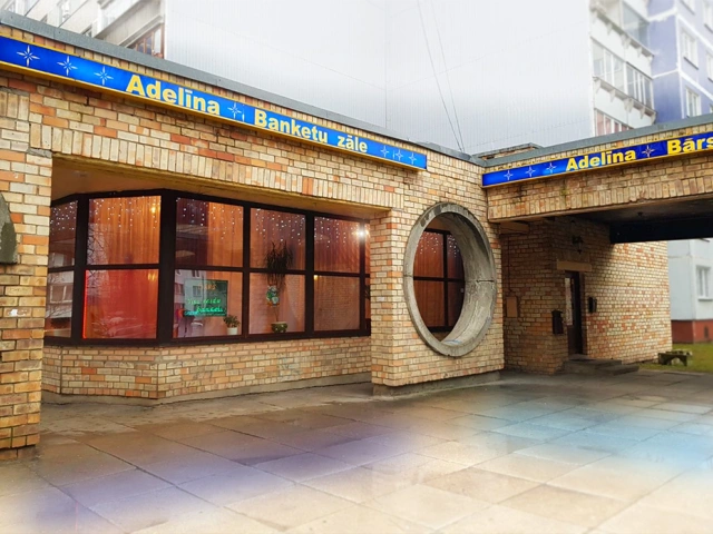 Banketu zāle ADELĪNA - Svinību un pasākumu rīkošana