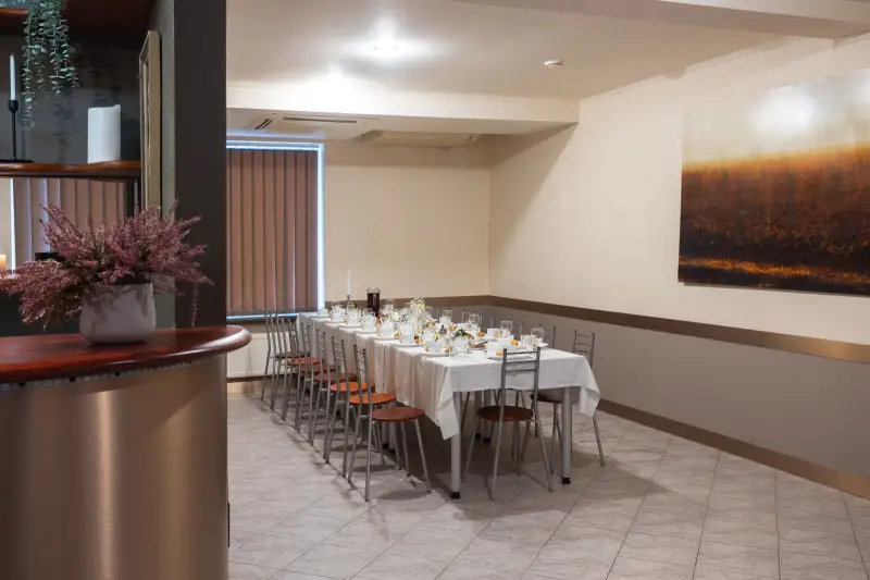 Banketu zāle "Zem spārna", Simron N.G. SIA “Zem spārna” Banquet Hall – a Peaceful Setting for a Funeral Gathering near Meža Cemetery