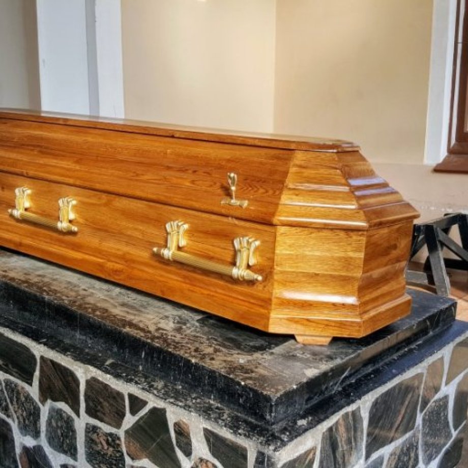 Деревянные гробы в Лиепае