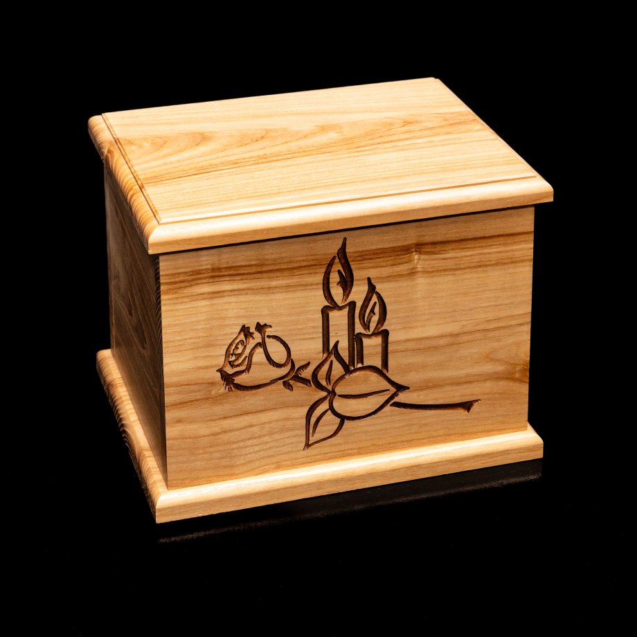 Kremācijas koka urna