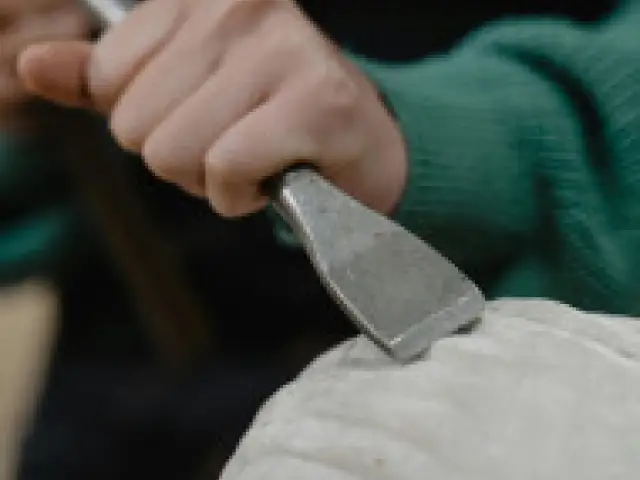 Services of sculptors and stonemasons in Riga