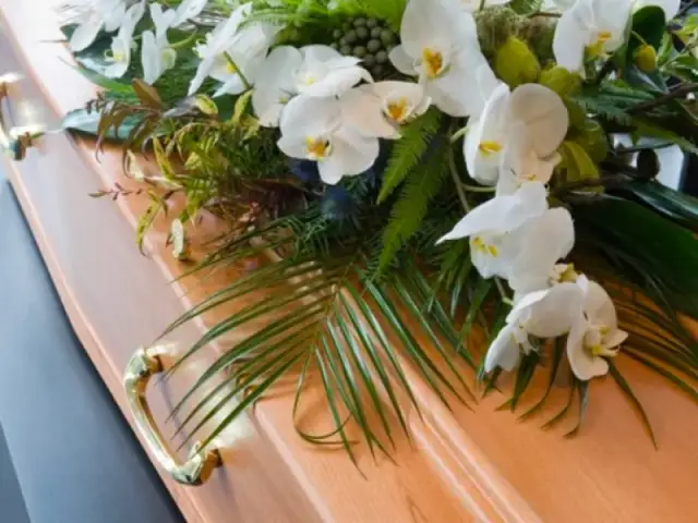Funeral wreaths