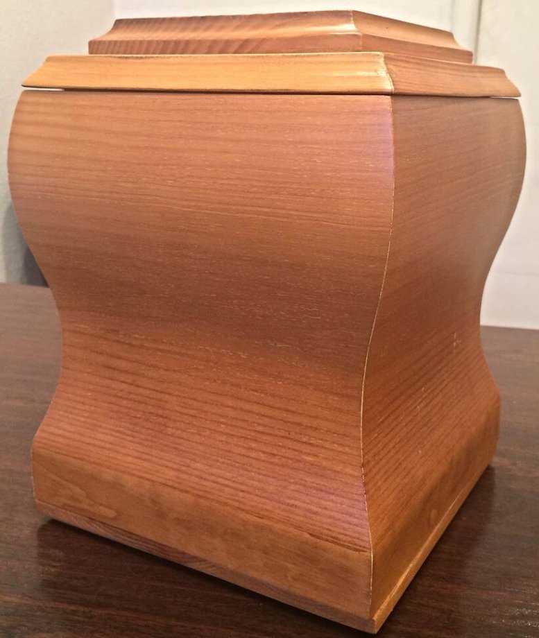 Wooden urn
