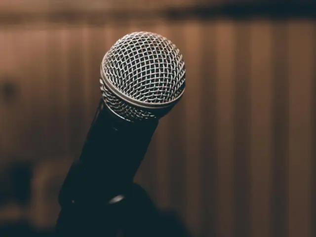 Услуги ведущих похорон