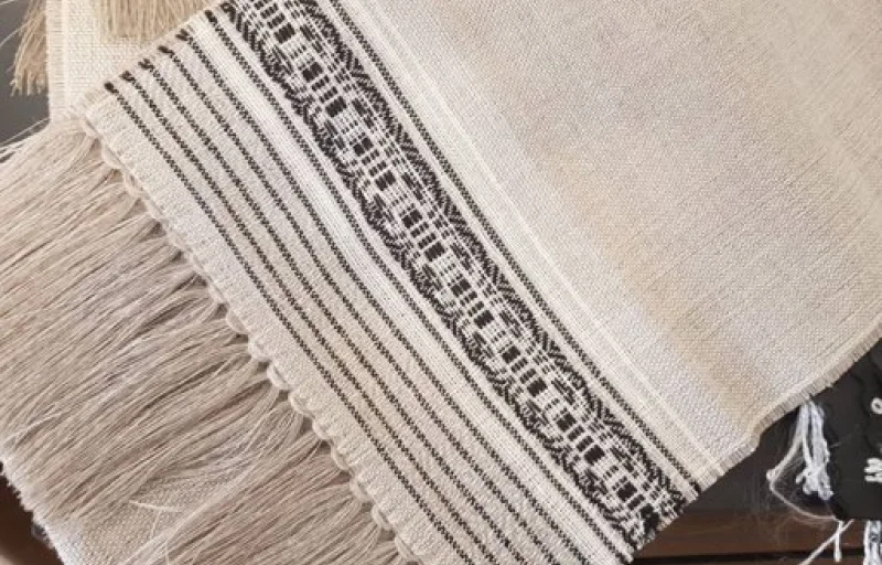 Траурные ленты