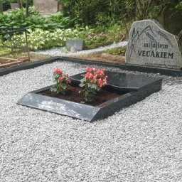 Preview image for  Granite gravestone with a beveled front edge for inscription