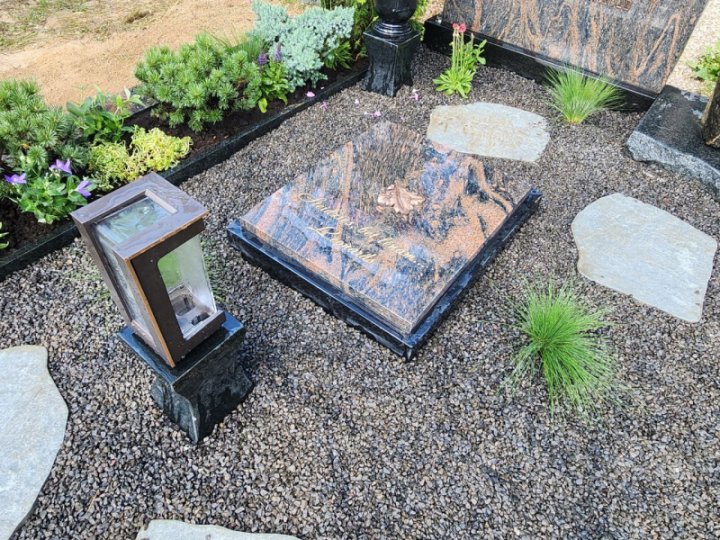 Unique gravestone for an urn burial place