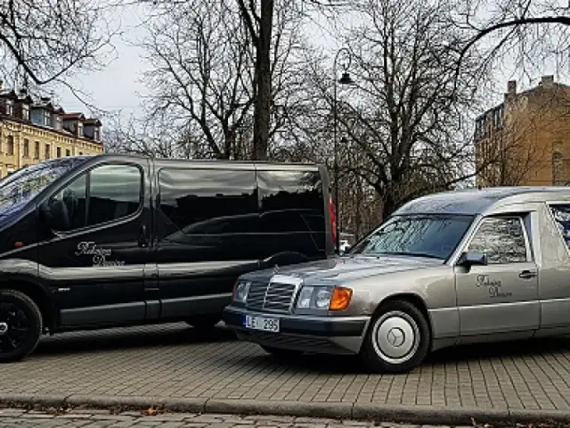 Transportation of the deceased to the morgue at any time of the day