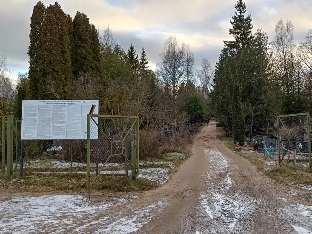 Skats no Grīvas kapu ieejas Daugavpilī