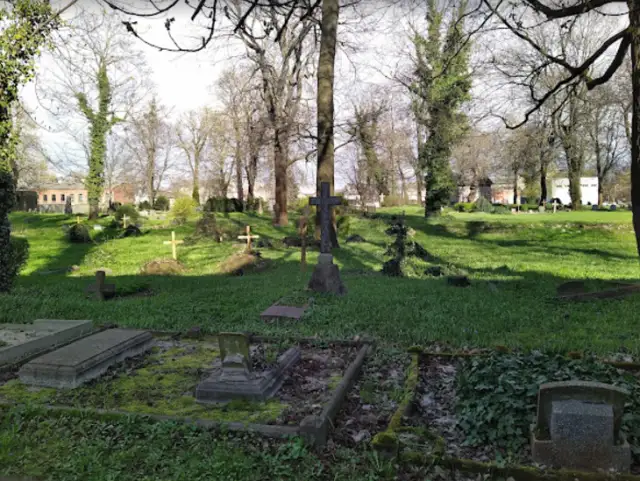 Liepājas Vecā katoļu kapsēta 