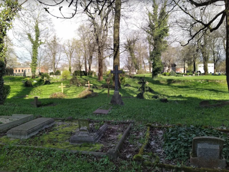 Liepājas Vecā katoļu kapsēta 