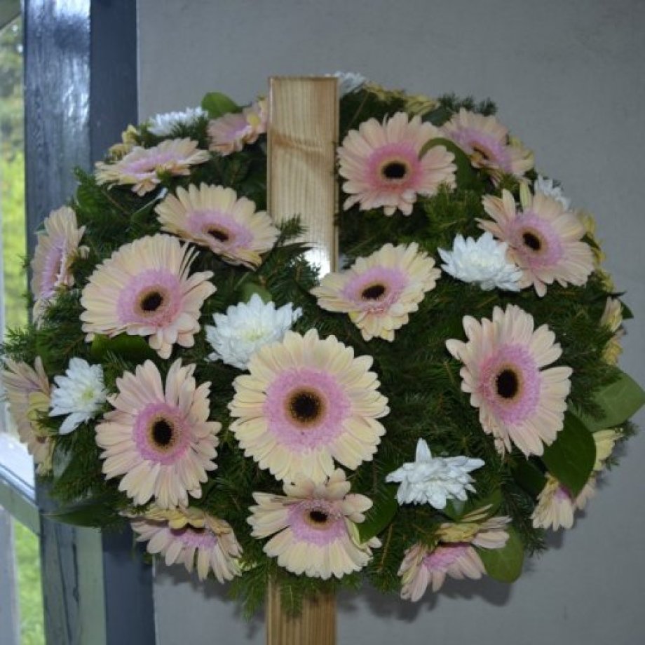 Венок на крест