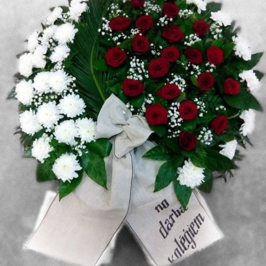 Funeral wreath of roses and chrysanthemums