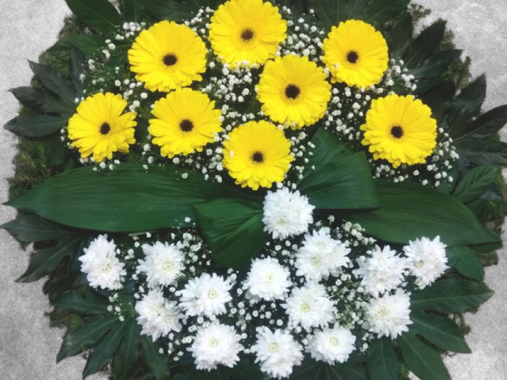 Funeral Wreath with Gerberas and Chrysanthemums